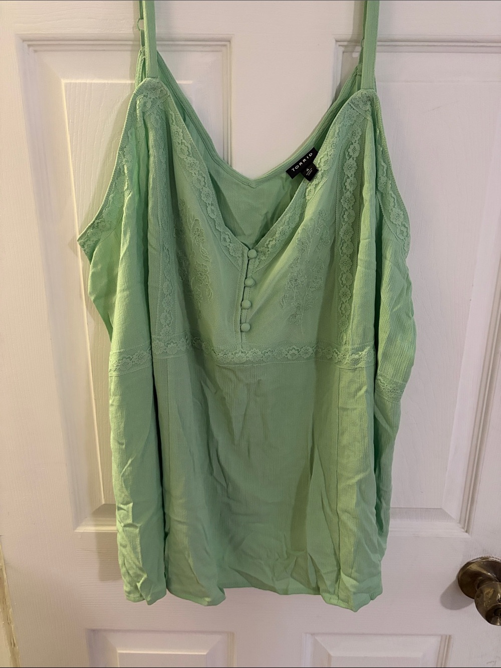 torrid Light Green Lace-Trim Tank with Covered Buttons